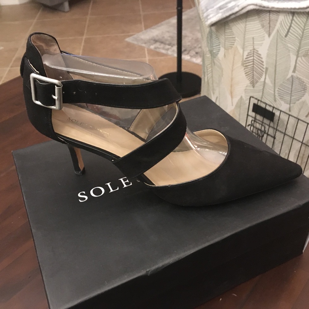 Black Suede Pumps Never Worn